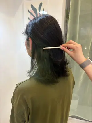 カラー 森崎 優菜のヘアスタイル