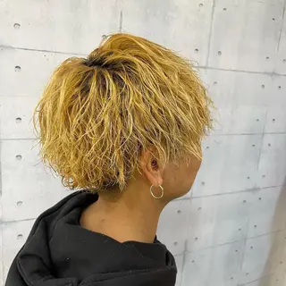 ショート カラー パーマ メンズ 韓国風メンズ/毛流れ ヘアなら須田龍世のヘアスタイル