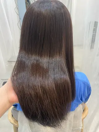 カラー 谷川 李奈のヘアスタイル