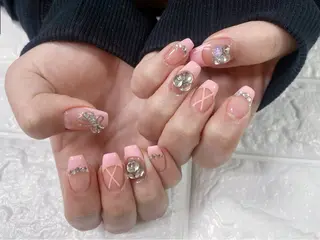 ネイル Q Free nailsのネイルデザイン