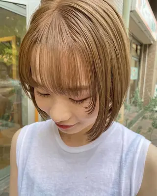 カラー wewe: momoeのヘアスタイル