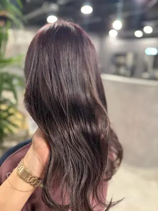 ロング カラー ink Runaのヘアスタイル