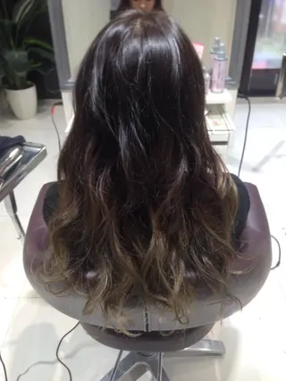 セミロング ロング カラー ✨艶髪✨透明感✨ 山内大樹のヘアスタイル