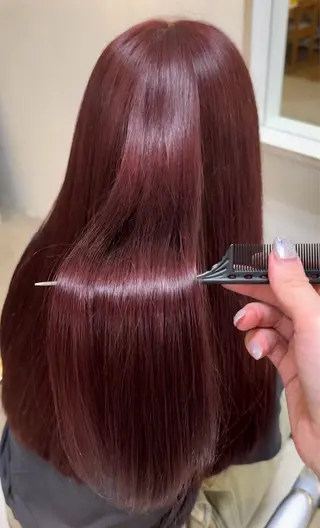 カラー 【YOKE】　西田 乃那のヘアスタイル