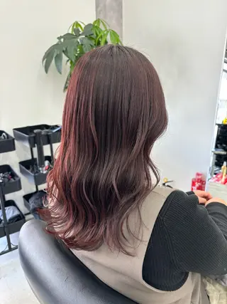 カラー MEMENTO所属・MEMENTO YUZUのヘアスタイル