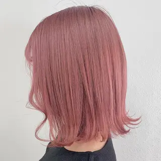 ミディアム 遠藤沙也加 /レイヤーカットのヘアスタイル