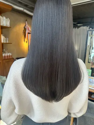 ロング カラー キダ ユウナのヘアスタイル