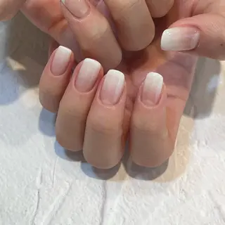 ネイル tricia表参道店所属・tricia表参道店 杉田 奈々のネイルデザイン