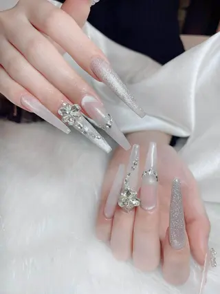 ネイル Queen Nail Salon所属・Queen Nail Salonのネイルデザイン