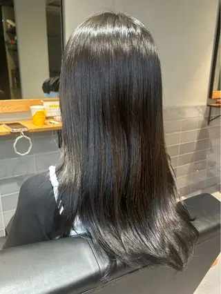 ロング カラー Lily所属・横浜/鶴屋町/美容室 LilyHitomiの眉毛・アイブロウイメージ