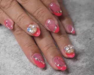 ネイル Total Beauty LUANA所属・LUANA 里菜のネイルデザイン