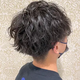 ショート パーマ 髪質改善カラー💎 オオネヨシナリのヘアスタイル