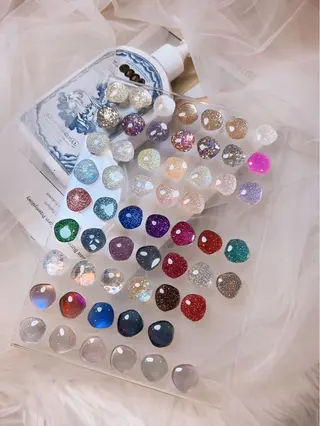 ネイル Salon　DéFi 🦋マツパ・眉毛のマツエク・マツパデザイン