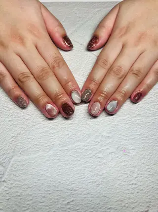 ネイル 中野 優香のネイルデザイン