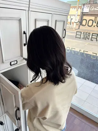 ミディアム レディースレイヤー× 透明感カラー/紗彩のヘアスタイル