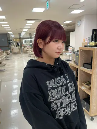 ミディアム カラー kenje luscaのヘアスタイル