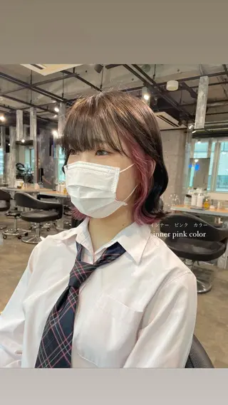 ショート カラー パーマ ヘアアレンジ キッズ ネイル マツエク・マツパ 透明感カラー・レイヤ ー🎀amika🎀のヘアスタイル