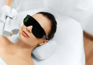 GLANDOLL MIKUのネイルデザイン