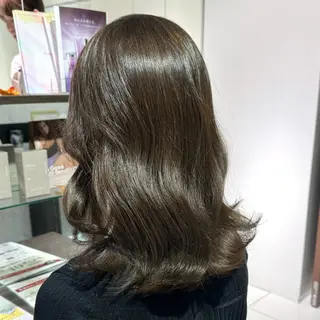 セミロング カラー ヘアアレンジ ブリーチなしカラー /新百合ヶ丘/安形翔のヘアスタイル