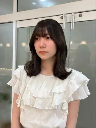 セミロング Moe モエの眉毛・アイブロウイメージ