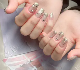 ネイル Maggie Nail🦩のネイルデザイン