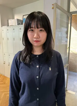 ミディアム カラー yuzu / tsunaguのヘアスタイル