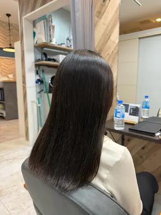 セミロング 鈴木 悠人のヘアスタイル