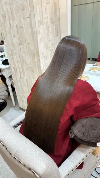 ロング 🖤ほのか/ツヤ髪 /髪質改善/縮毛矯正のヘアスタイル