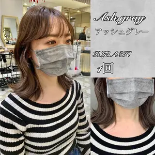 ミディアム カラー パーマ ヘアアレンジ メンズ キッズ ネイル マツエク・マツパ アイブロウ 《褒められる》 透明感カラー/小嶋のヘアスタイル