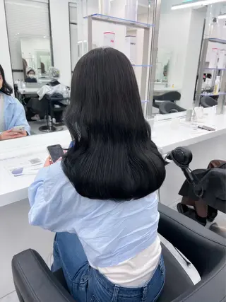 ロング 大人上品🤍透明感 ベージュ🤍REOのヘアスタイル