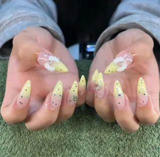 ネイル MHR nailのネイルデザイン