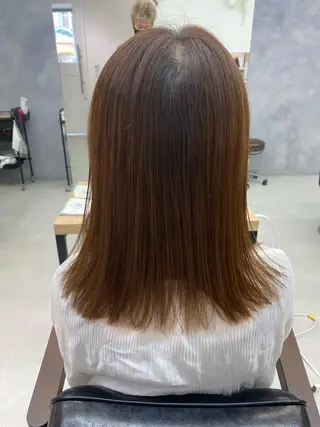 ミディアム 嶋田 久純のヘアスタイル