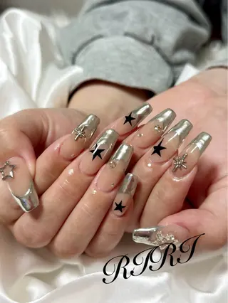 ネイル riri オーナーのネイルデザイン