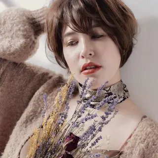 ショート カラー justbeauty CiNQのヘアスタイル