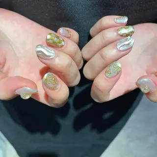 ネイル マツエク・マツパ XENA表参道 MIKUのヘアスタイル