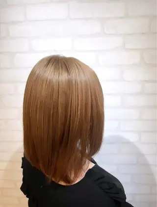 ミディアム カラー ヘアアレンジ ANDIAMO SAKAE  楓のヘアスタイル