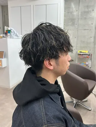 カラー パーマ メンズ 佃 優音のヘアスタイル