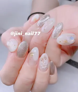 ネイル JINI NAIL所属・ジニ ネイルのネイルデザイン