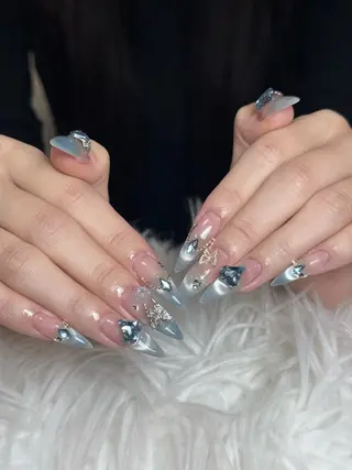 ネイル Julli NailStudioのネイルデザイン