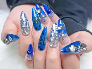 ネイル Elegantbea utyミクのネイルデザイン