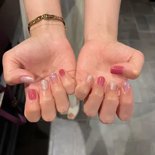 ネイル 鈴木 里奈のネイルデザイン