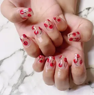 ロング カラー ネイル Q Free nailsのネイルデザイン