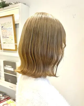 ミディアム カラー 新宿 新井彩斗のヘアスタイル