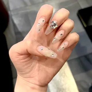 ネイル Ｌｉｎｏ’ｂ所属・Aulu'b るなのネイルデザイン