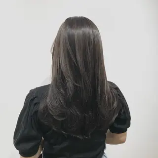 ロング カラー ヘアアレンジ キヨミ 韓国レイヤーカットのヘアスタイル