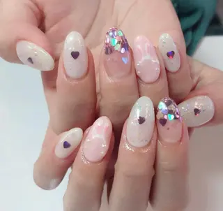 カラー ネイル Q Free nailsのネイルデザイン