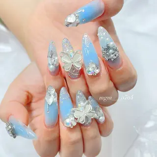 ネイル MoON...❤︎ MeGuのネイルデザイン