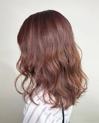 ミディアム カラー _WHITE+ 南海難波店のヘアスタイル