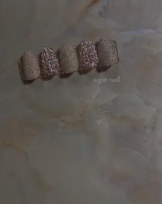 ネイル n o q r m. n a c h iのネイルデザイン