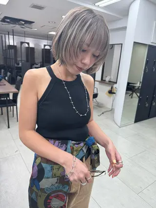 ショート カラー カラー職人/上川原 雄飛のヘアスタイル